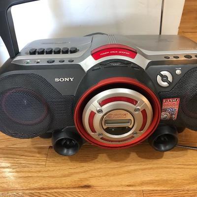 232:  Sony CFD-G500 Boombox 