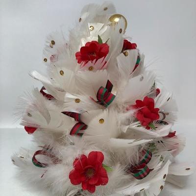 079:  Vintage Feather Tree and Dolls 