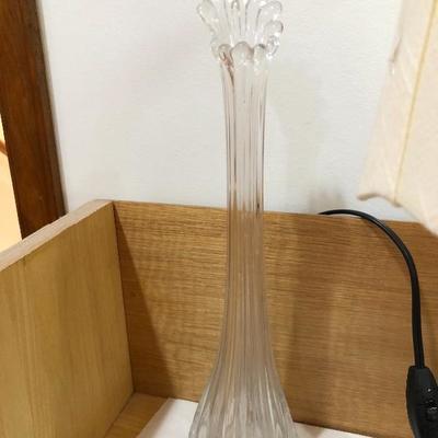 099:  Glass Flowers and other Decor Items. 