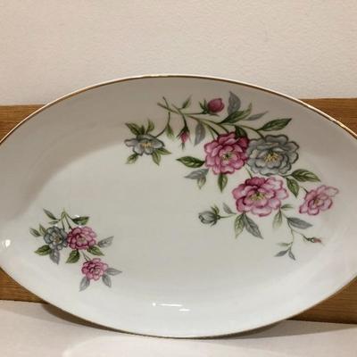 201: Meiio China and Other Fine Porcelain China 
