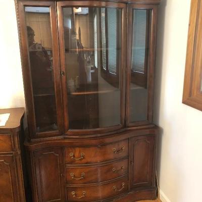 010:  Vintage Dining  Hutch 