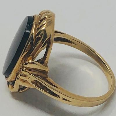 018:  10 K PC Black Stone Womenâ€™s Ring 