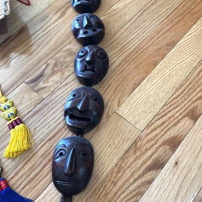 224:  Korean and South African Art