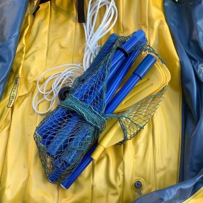 122: Challenger 4 Raft with Life Vests