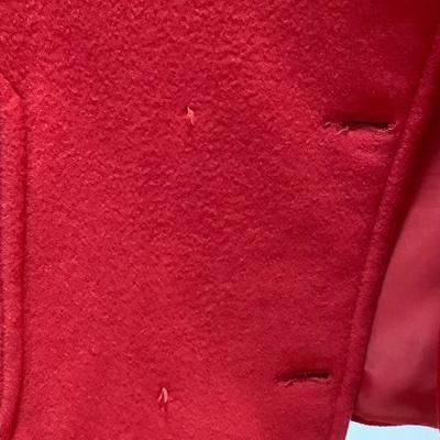 106: Ladyâ€™s Dresses and Jackets