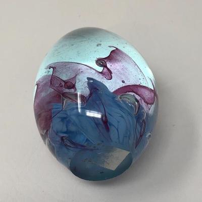 082: Egg Paperweight and Glass Hearts 