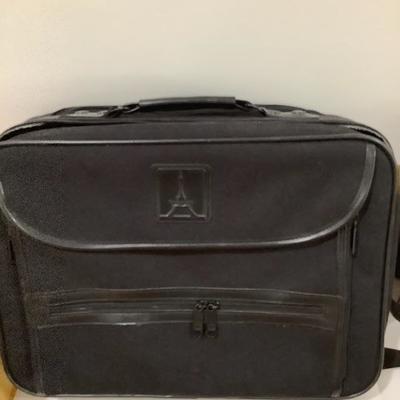 110: Reisenthel Totes and  Heavy Duty Carrying Cases and Portfolios 