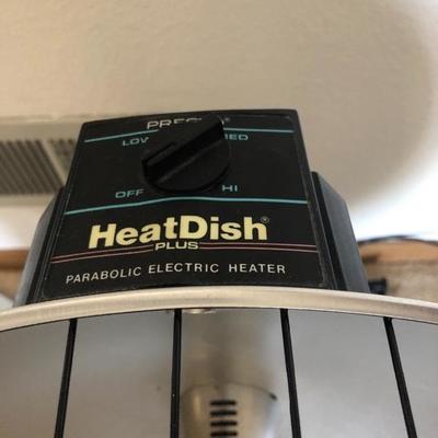 037:  Like New  Sileusair Oscillating Fan with Remote, Heater too.  