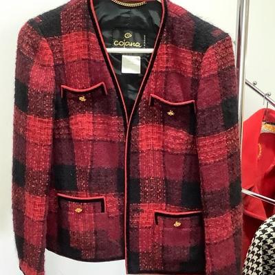 106: Ladyâ€™s Dresses and Jackets