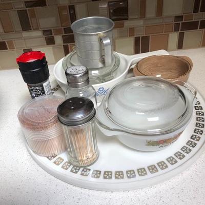 219:  Random Kitchen Items 