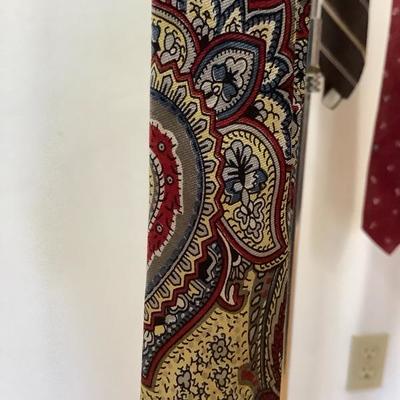 101: Menâ€™s Vintage Silk Ties