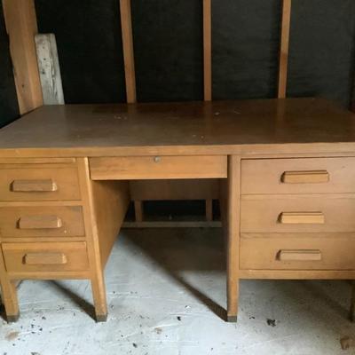 137: Vintage Teachers Desk 