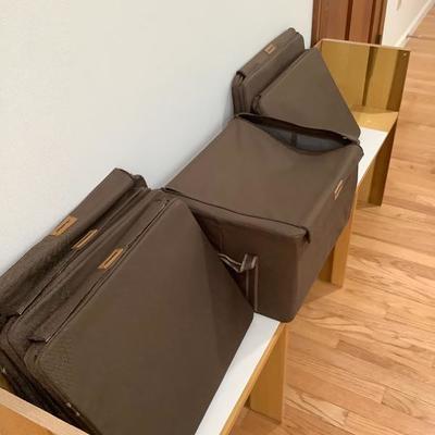 110: Reisenthel Totes and  Heavy Duty Carrying Cases and Portfolios 