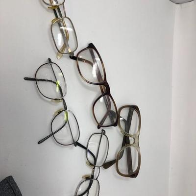 089:   Men's and Women's Reading Glasses With Aviator Glasses