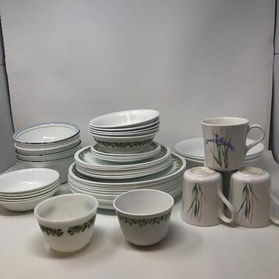 054:  Corelle Dishes