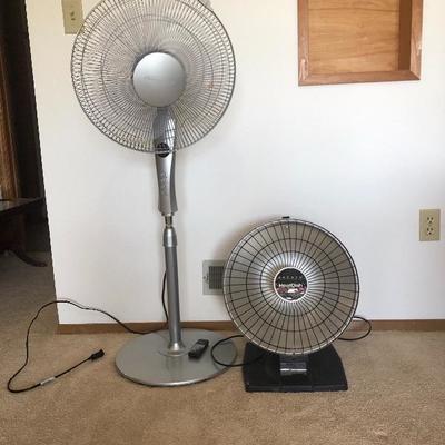037:  Like New  Sileusair Oscillating Fan with Remote, Heater too.  