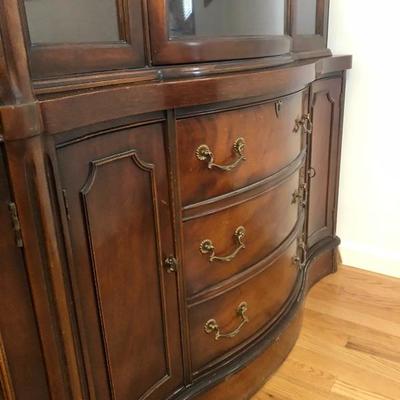010:  Vintage Dining  Hutch 