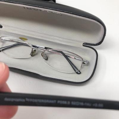 089:   Men's and Women's Reading Glasses With Aviator Glasses