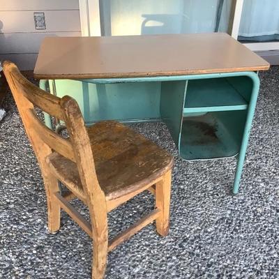 129: Vintage Childâ€™s School Desk and Chair