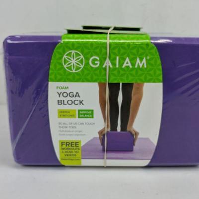 Gaiam Foam Yoga Block, set of 2 - New