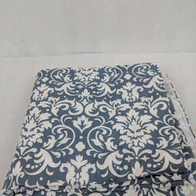Baroque Flower White/Blue Fabric, 22