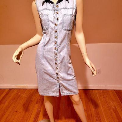 Vtg Bill Blass Chambray Denim Button front dress