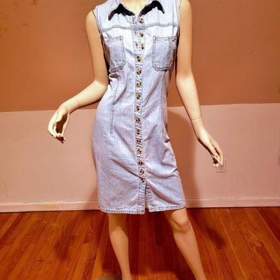 Vtg Bill Blass Chambray Denim Button front dress