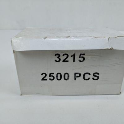 Box of Staples, 2500 pcs - New
