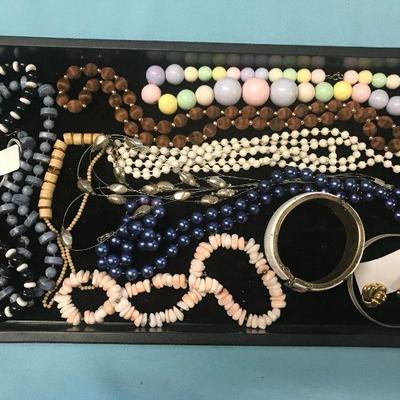 Vintage to Now Jewelry-Lot 253