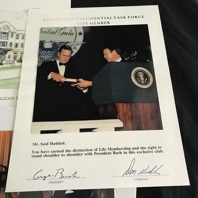 Lot 326 - Signed Presidential Memorabilia 
