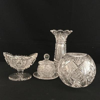 Lot 256 - Russian Style Cut Class Collection
