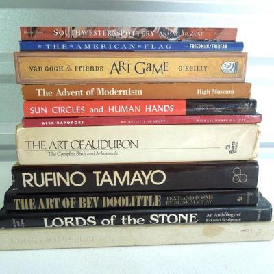 Lot 85: Mixed Lot of Art Books with Game