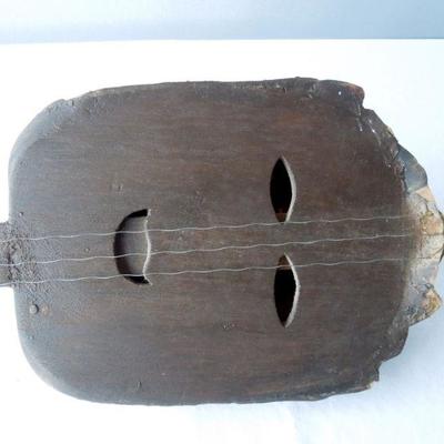 Lot 53: Antique Wood Carved Tortoise Shell 3 String Native Dulcimer Banjo