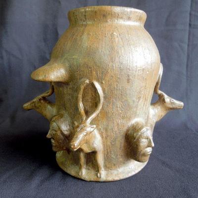 Lot 117: Signed Inuit Double Handled Animal and Face Vase 