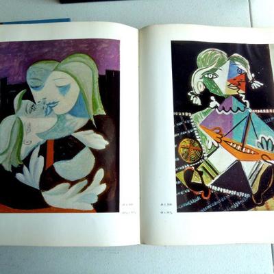 Lot 15: Modern Art and Collecting Books Boxed Lot #7