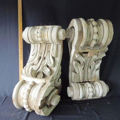 Lot 67: Pair of Antique Wood Corbels 19th Century Architectural Salvage