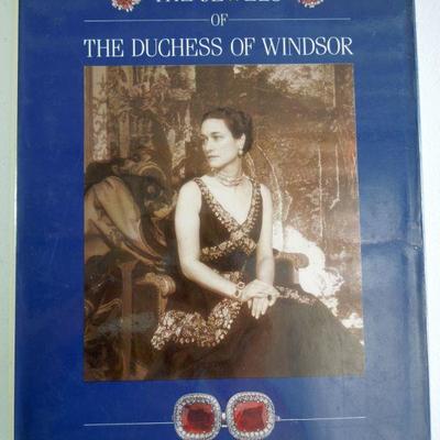 Lot 83: Mixed Lot of Non Fiction HB Books