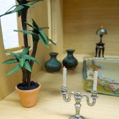 Lot 206: Homemade Dollhouse with Miniature Accessories 