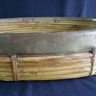 Lot 138: Primitive Hewn Wood Lamp and Reed Serving Tray