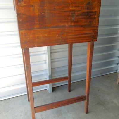 Lot 177: Antique Handmade Shaker Style Pulpit Lecturn 19th Century