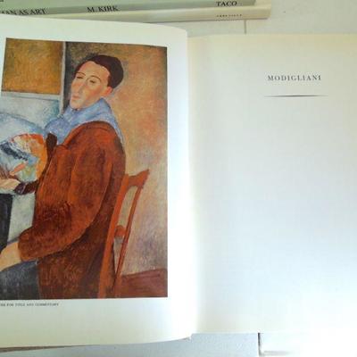 Lot 86: Mixed Lot of Art Books