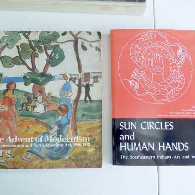 Lot 85: Mixed Lot of Art Books with Game
