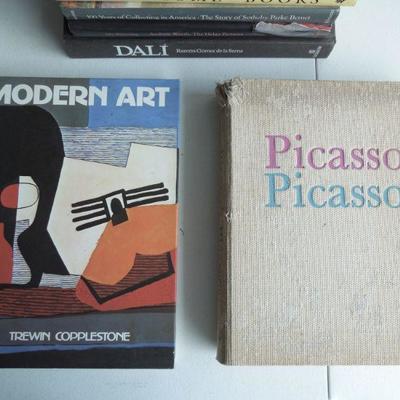 Lot 15: Modern Art and Collecting Books Boxed Lot #7