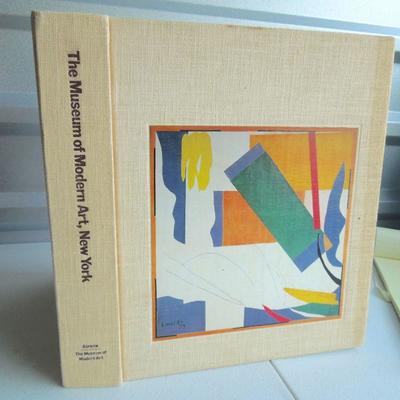 Lot 12: Modern Art Books Boxed Lot #5