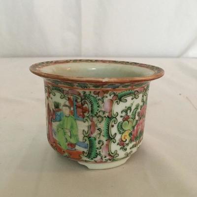  Lot 49 - Asian Collectibles