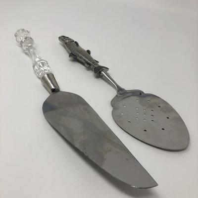 133:    Beautiful Serving Glass with Dessert Servers