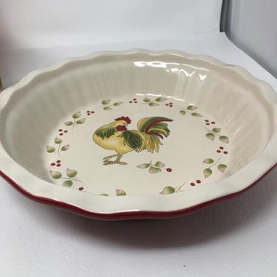 205:  Royal Doultan Pie Plates, Casserole Bowl and Other Chicken Decor