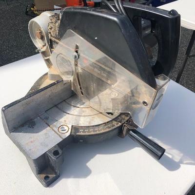 174:  Black and Decker Mitre Saw