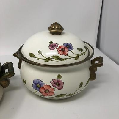 211:  Enamelware Lidded Casserole 