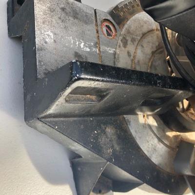 174:  Black and Decker Mitre Saw